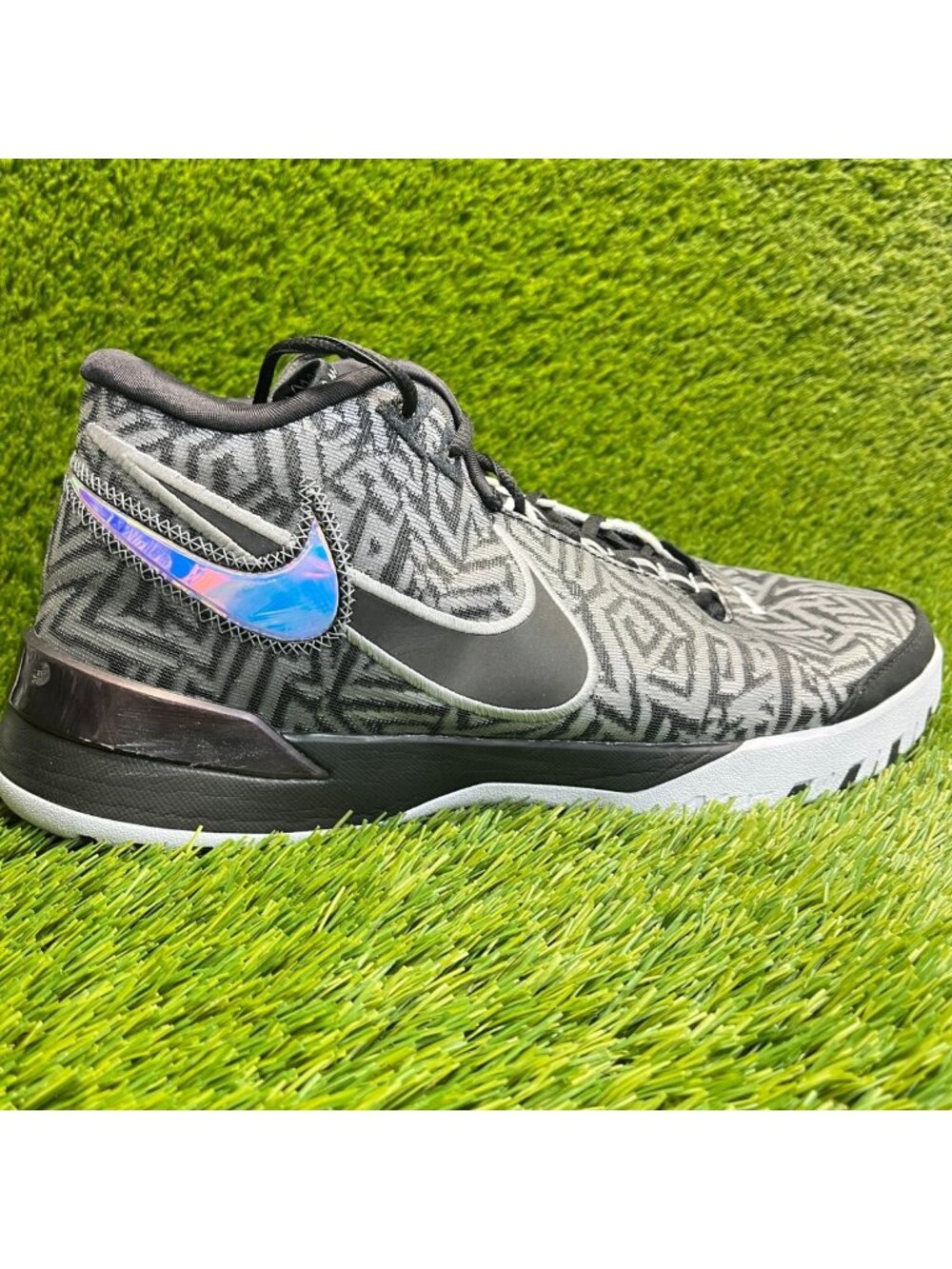 Nike‎ Zoom LeBron NXXT Genisus Mens Size 13 Black Gray Basketball Shoes Sneakers